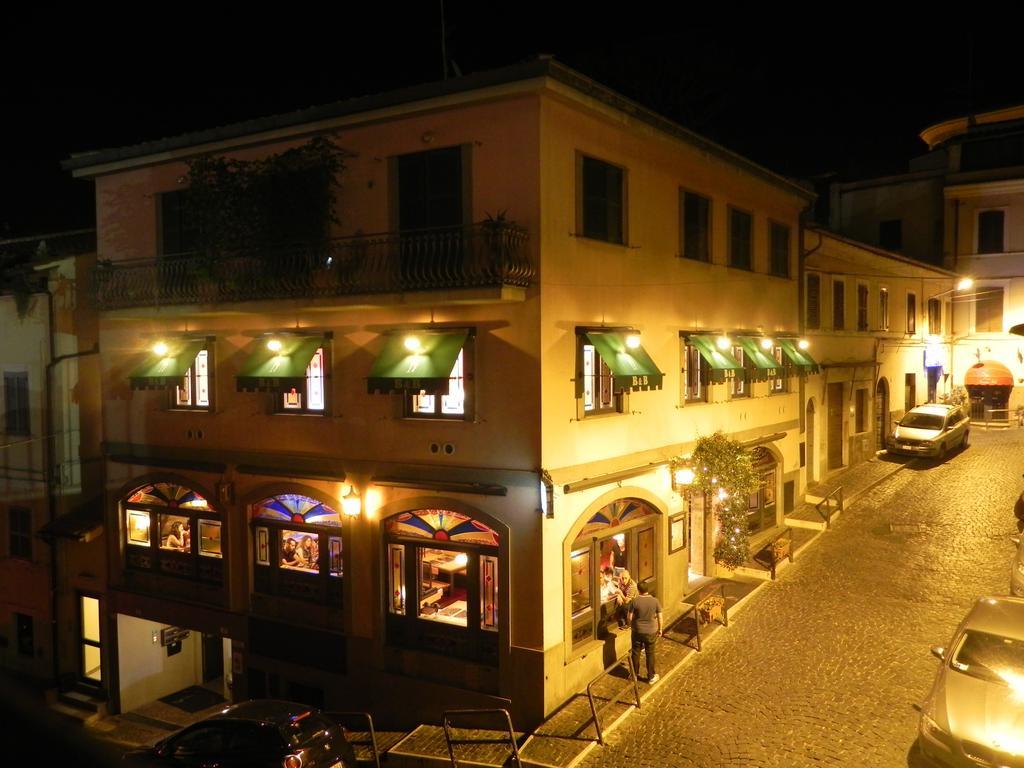Gente Di Notte Frascati Exterior foto